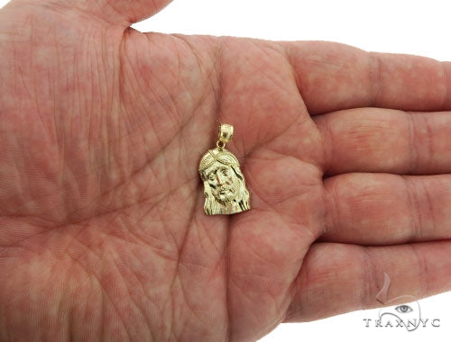 10K Gold Jesus Pendant S 57071 - Image 5