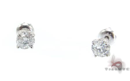 Classic Studs D Color VS1 Clarity 11261 - Image 2