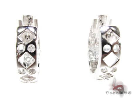 WG High Class Earrings 11372 - Image 5