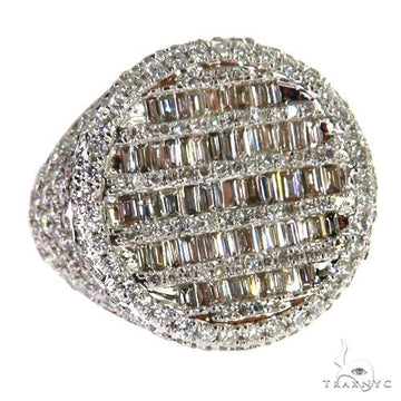 14K gold men's ring with baguette diamonds in a round cluster design.