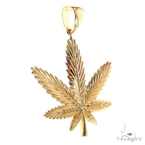 14K Gold Cannabis Pendant 68848 - Image 2