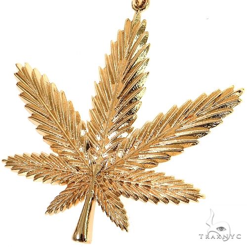 14K Gold Cannabis Pendant 68848 - Image 3