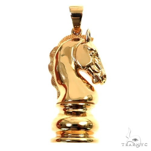 14K Gold Chess Knight Pendant 67547 - Image 1