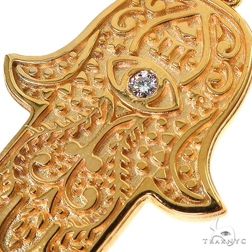 14K Gold Hamsa Pendant, photo 3 of 6