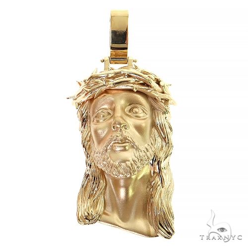 14K Gold Jesus Pendant 68764 - Image 1