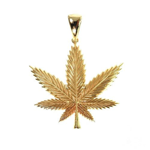 14K gold weed leaf pendant – detailed three-dimensional leaf casting, front angle