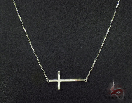 14K White Gold Cross Crucifix Necklace 33976 - Image 9