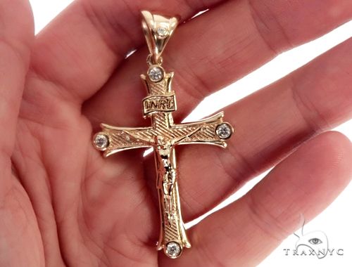 14K Yellow Gold Bezel Diamond Jesus Christ Crucifix 64684 - Image 7