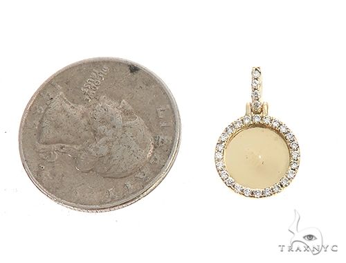 14K Yellow Gold Customizable Photo Pendant 0.50 Inch, photo 4 of 6