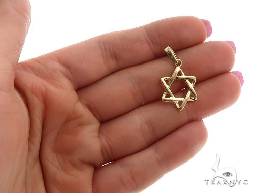 14K Gold David Star Pendant, photo 4 of 6
