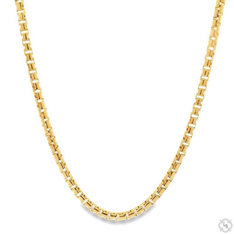 14k yellow gold diamond cut solid round box chain 3mm – close-up of faceted square links with mirror finish