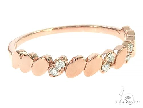 womens fashion ring in 14K yellow gold – front profile view