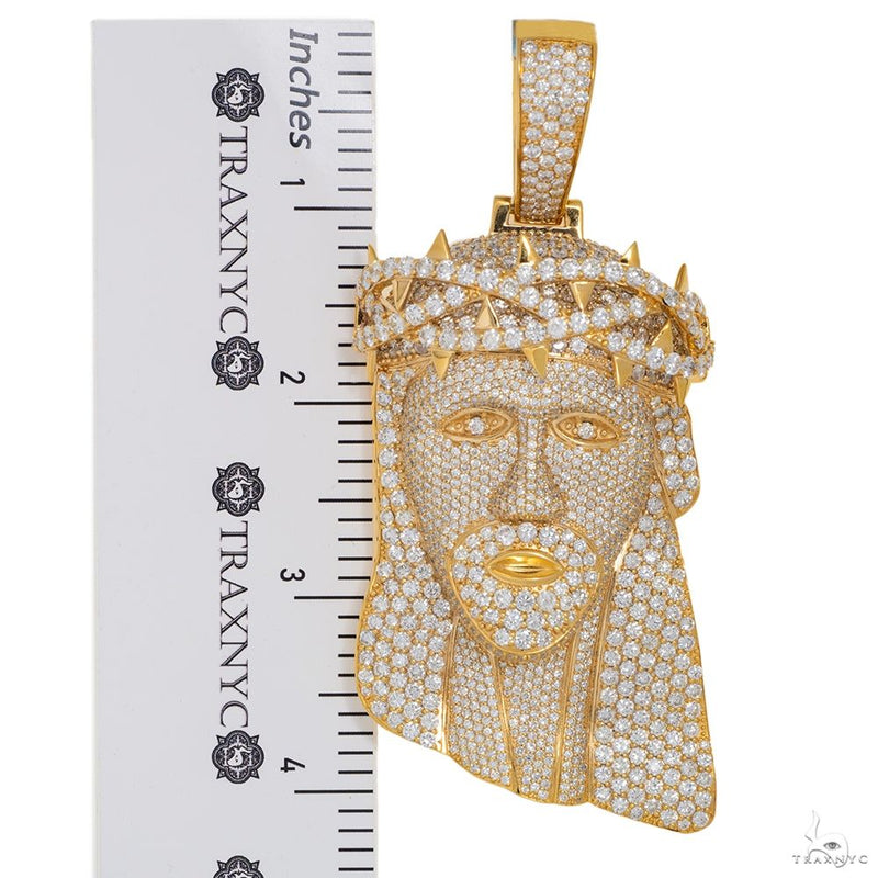 14K Yellow Gold Jesus w/Thorns Diamond Pendant 31 CT 69766 - Image 5