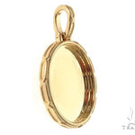 18K Yellow Gold Oval Special Edition Photo Pendant Engraved Frame 65313 - Image 2