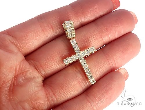 14K Yellow Gold Princess Cut Diamond Manhattan Cross, photo 5 of 7