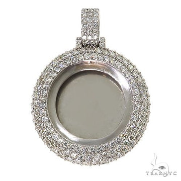 14k Gold Diamond Photo Pendant 67590 - Image 1