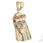 14k Yellow Gold Jesus Pendant 35495 - Image 2