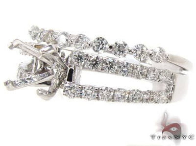 Lovely Semi Mount Engagement Set 16874 - Image 1