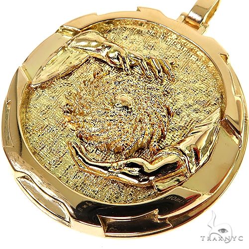 18K Gold Custom Made Creation Relief Pendant 67973 - Image 3