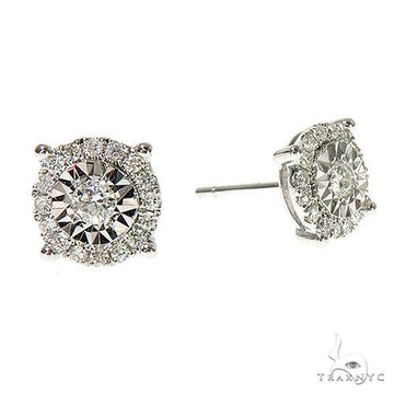 18K white gold diamond cluster stud earrings with round brilliant center stone.