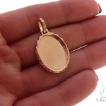 18K Gold Oval Special Edition Photo Pendant Engraved Frame 65310 - Image 5