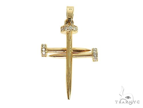 18k Gold Diamond Nail Cross Pendant 66030 - Image 3