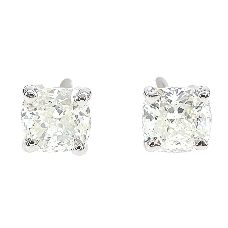 18k White Gold Solitaire Diamond Studs 65006