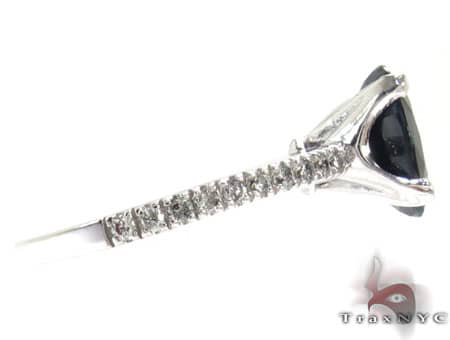 Ladies Black Sapphire Ring 19684 - Image 5