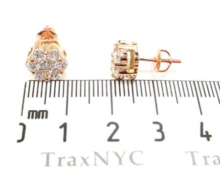18K Gold VS Diamond Flower Studs, photo 4 of 4