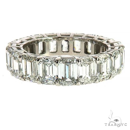 30 Pointer Emerald Diamond Eternity Ring 68016 - Image 1