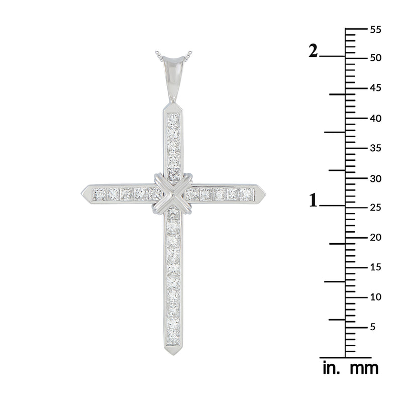 LB Exclusive Platinum 1.95ct Diamond Cross Pendant Necklace MF39-041326