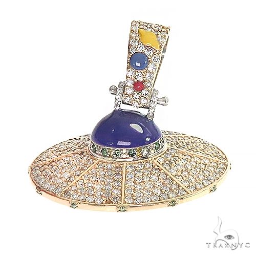 3D UFO diamond pendant in 14k gold with glow-in-the-dark enamel, front angle showing flying saucer form