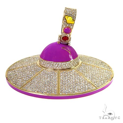 3D UFO Glow In The Dark Enamel Pendant 67715 - Image 1