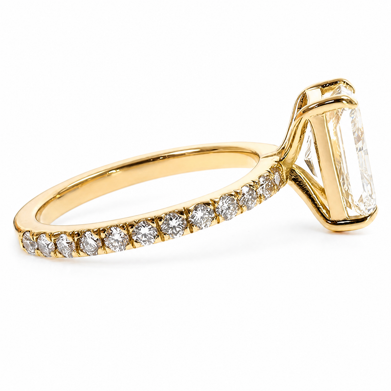 Radiant Cut Diamond Engagement Ring 68554