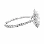 Oval Shape Diamond Engagement Ring 70951