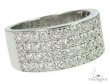 Men's ring with four pave-set rows of round diamonds