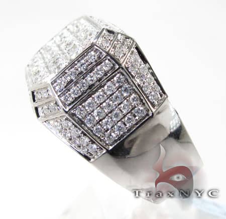 Mens 17 Faced Ring 4373 - Image 2