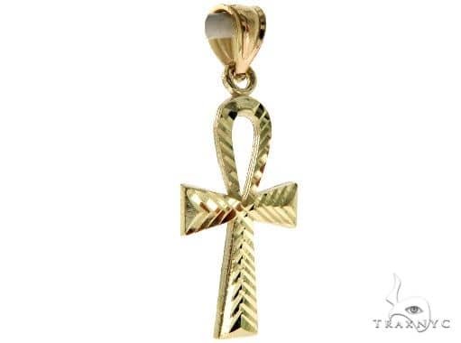 10K Gold Small Ankh Cross Crucifix 57104