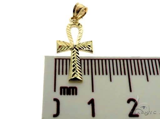 10K Gold Small Ankh Cross Crucifix 57104
