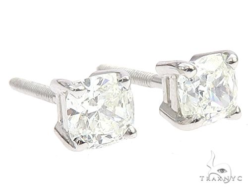 18k White Gold Solitaire Diamond Studs 65005 - Image 2 [FILE:65005_image_02_e061015d.jpg]