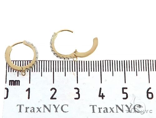 14K Yellow Gold Diamond Hoop Earrings 65339 - Image 4 [FILE:65339_image_04_6d8c7579.jpg]