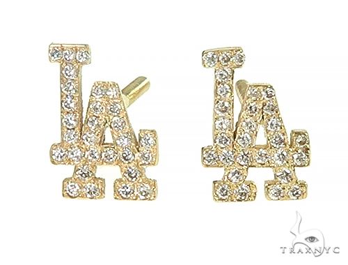 14K LA Dodger Earrings 66165 - Image 1 [FILE:66165_image_01_63acf017.jpg]