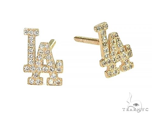 14K LA Dodger Earrings 66165 - Image 2 [FILE:66165_image_02_17e8d791.jpg]
