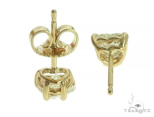14K Gold Heart Shape Diamond Earrings  66186 - Image 4 [FILE:66186_image_04_52fb7000.jpg]