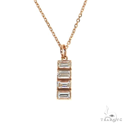 Womens 14K gold baguette diamond bar necklace – row of step-cut stones set flush along a 20mm horizontal bar