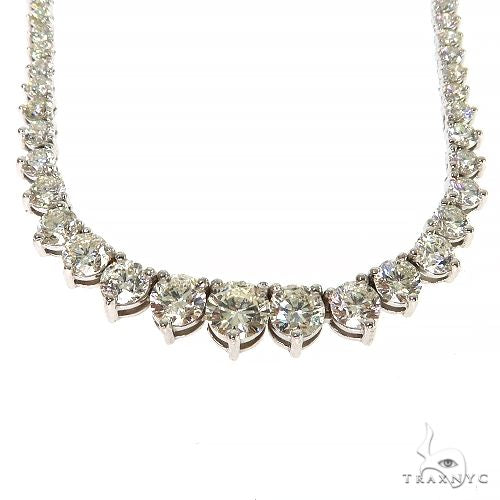 14K white gold necklace with graduated round diamonds in a classic tennis style design