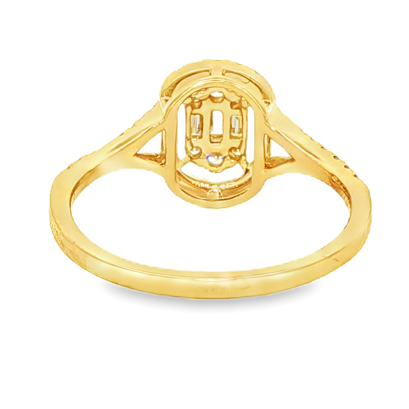 18k Gold Baguette Diamond Ring 67028