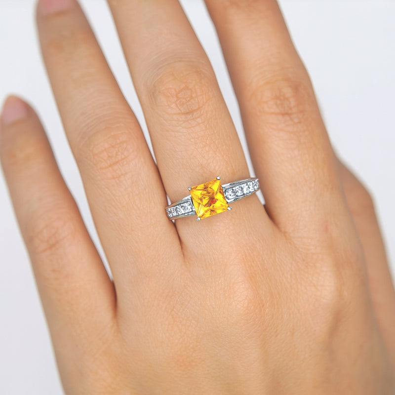 Diamond Citrine Gemstone Ring in 18K gold, view 7