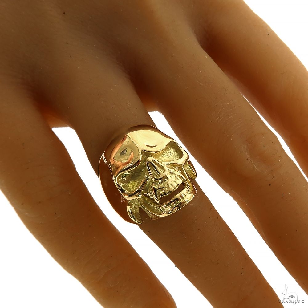 18K Gold Skull Ring 70097 | TraxNYC