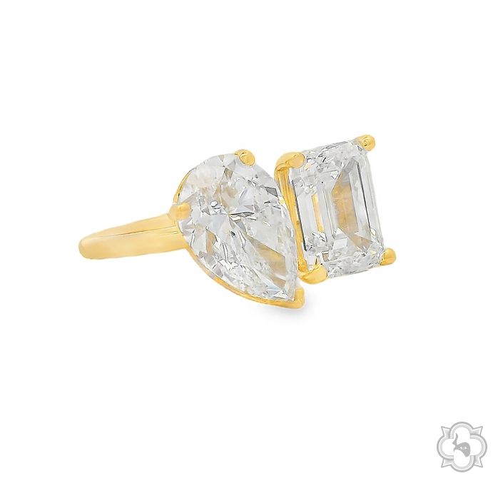 The Toi et Moi Emerald and Pear Engagement Ring 70476 - Image 3